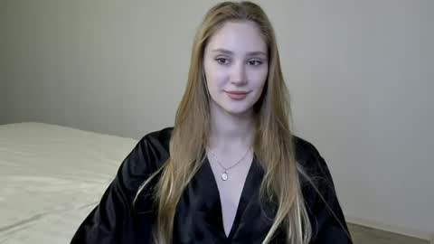 LaylaPretty001 online show from January 14, 5:30 am