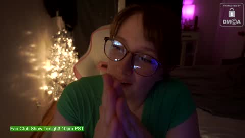 Layla Universe online show from December 21, 4:41 am