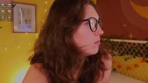 Lea online show from October 30, 4:52 pm