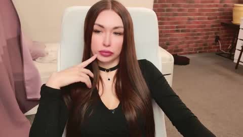 lea_loon online show from November 2, 10:51 am