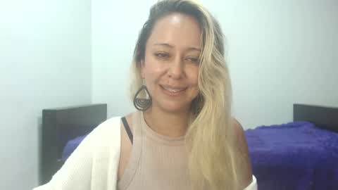 leah_susman online show from October 7, 2:05 am