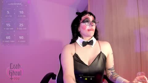 Snapshot of leahghoul666 chatting on February 15, 3:31 am Leah Independent Model OF leahghoul666 online show from February 15, 3:31 am