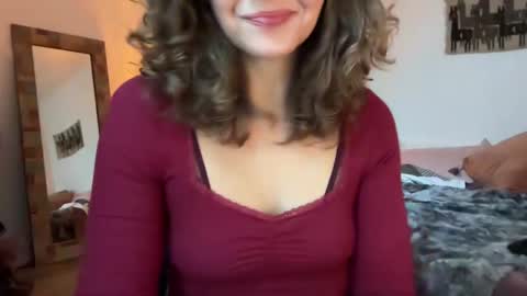 Leah Sparkles online show from November 3, 8:13 pm