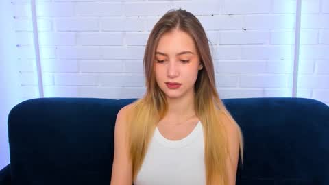 leiawow online show from October 2, 1:32 am