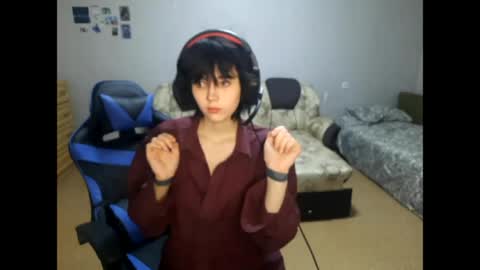 Viola online show from April 18, 9:04 pm