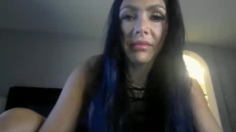 Snapshot of leilanibee84 chatting on September 12, 7:43 pm leilanibee84 online show from September 12, 7:43 pm