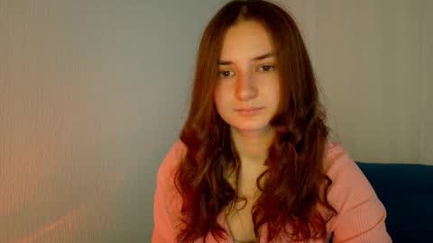 Snapshot of lelia_vibe chatting on October 22, 12:32 pm Lelia online show from October 22, 12:32 pm