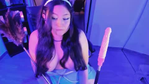 Lenna Kang online show from January 9, 3:22 am