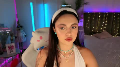 leri_star online show from May 18, 1:39 pm