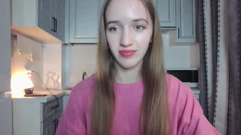 Snapshot of leslie_my_lovee chatting on September 14, 8:07 pm  LESLIE   online show from September 14, 8:07 pm