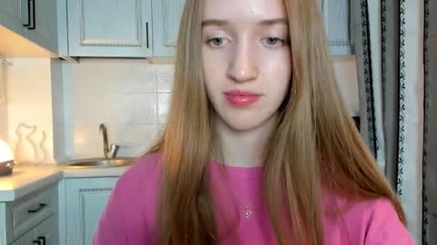 Snapshot of leslie_my_lovee chatting on October 20, 6:33 pm  LESLIE   online show from October 20, 6:33 pm