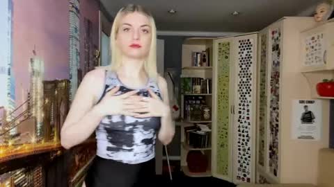 Kate online show from May 16, 10:36 am