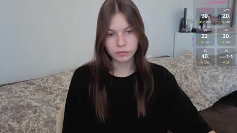 Snapshot of let_me_seee chatting on October 8, 10:41 am Fiona online show from October 8, 10:41 am