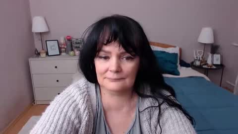 Mary online show from January 16, 2:35 pm