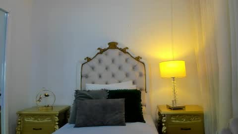    online show from January 13, 11:47 am