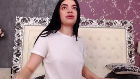lexi__vicious online show from January 4, 5:05 am
