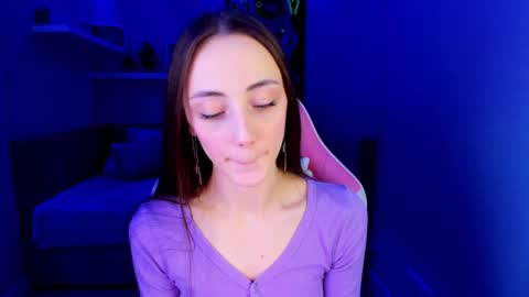 Snapshot of lexi_split chatting on January 22, 8:29 am Lexi GTM2 MonWedThurSatSun 1000am-400pm online show from January 22, 8:29 am