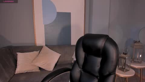 Lexie  online show from September 23, 7:01 pm