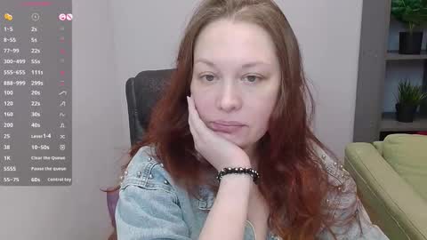 Snapshot of lexiflower1 chatting on October 19, 1:46 pm Lexi online show from October 19, 1:46 pm