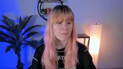 Lexi Wenford NO NUDE GODDESS online show from February 25, 2:47 am