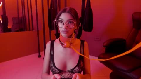 Lia online show from December 22, 5:01 am