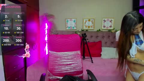 Snapshot of lia_keen chatting on September 10, 8:20 pm lia online show from September 10, 8:20 pm