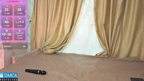 lia summer1 online show from October 11, 7:27 pm