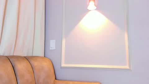 liz walton online show from February 26, 1:10 pm