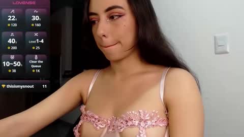   lia  online show from September 28, 3:24 am