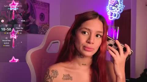 Snapshot of liabutera chatting on October 1, 5:07 pm Lia Butera online show from October 1, 5:07 pm