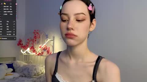 Lia  online show from September 16, 7:55 pm