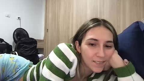 Amy online show from March 3, 10:38 pm