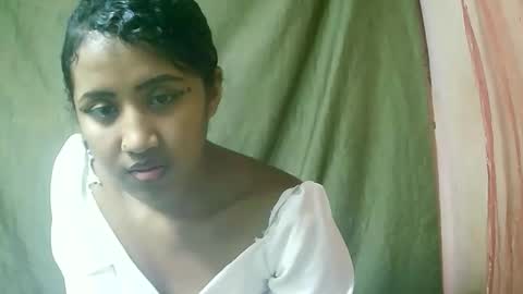Liana9794 online show from May 16, 12:15 pm