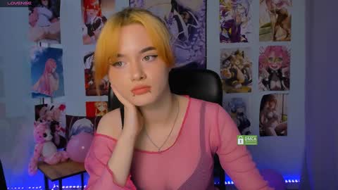 Little Liana  online show from February 5, 11:12 am