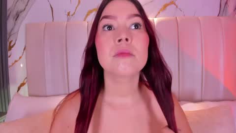  LIA TINK  online show from April 13, 11:33 am