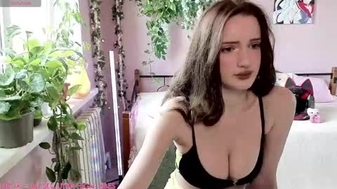 Welcome guys in my room Im Claire online show from June 7, 12:34 pm