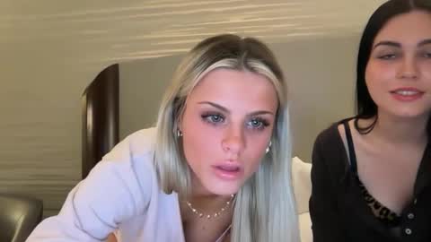 liddlexparis online show from February 6, 5:11 am