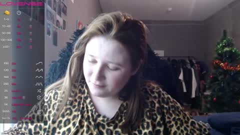 light_lunaa online show from January 6, 5:38 pm