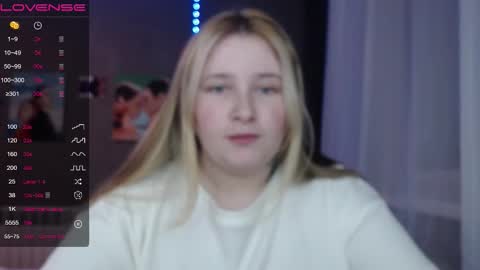 light_lunaa online show from November 8, 11:04 am