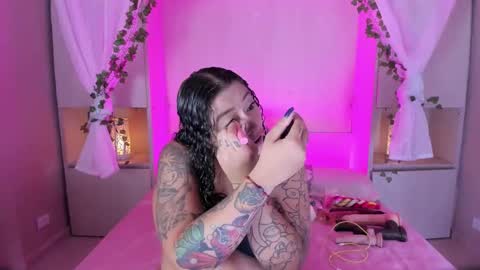         online show from November 27, 11:57 am