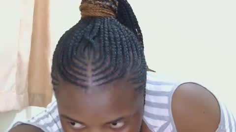 Lily online show from February 9, 8:27 am