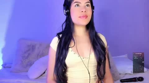 Lola online show from January 27, 11:11 pm