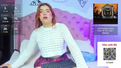 lila_cox online show from October 11, 11:25 am