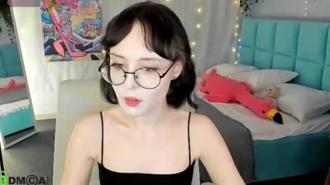 Lili online show from July 16, 12:10 pm