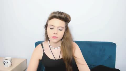 lilaslim online show from January 16, 1:29 pm