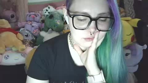 Snapshot of lilemmy1999 chatting on March 3, 3:26 pm emily ryanson online show from March 3, 3:26 pm