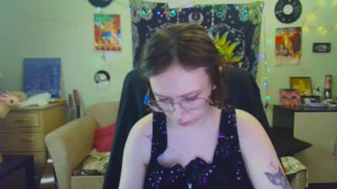 Lil online show from January 22, 2:46 pm