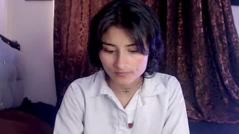 lili_clan11 online show from January 18, 10:17 pm