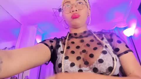 Lili online show from October 7, 4:28 am
