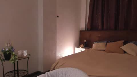 Lilian online show from November 18, 12:22 am